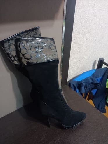 Uzunboğaz, Ölçü: 39, rəng - Qara, Yeni lalafo.az -da Uzunboğaz, Ölçü: 39, rəng - Qara, Yeni