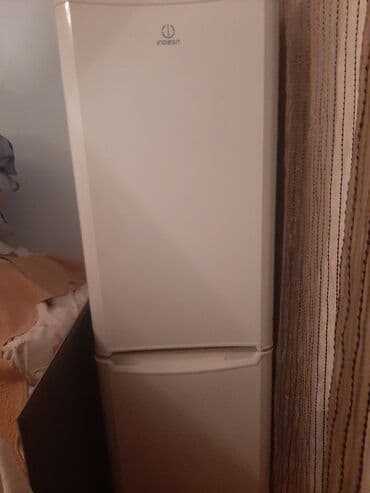 İşlənmiş 2 qapılı Indesit Soyuducu Satılır, rəng - Ağ lalafo.az -da İşlənmiş 2 qapılı Indesit Soyuducu Satılır, rəng - Ağ