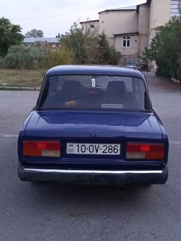 Vaz 2107,baltqa regi Xüsusiyyətlər: - Kuzov: klassik 4 qapılı, mavi lalafo.az -da Vaz 2107,baltqa regi Xüsusiyyətlər: - Kuzov: klassik 4 qapılı, mavi