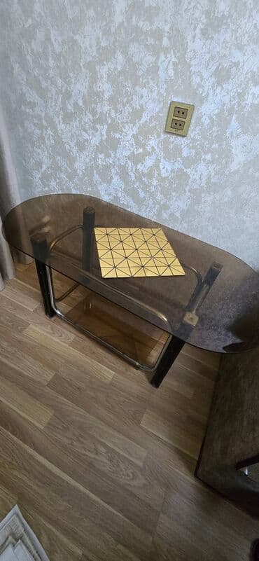 Oval masa, Açılmayan, Təkərsiz, Şüşə, Zəmanətsiz lalafo.az -da Oval masa, Açılmayan, Təkərsiz, Şüşə, Zəmanətsiz