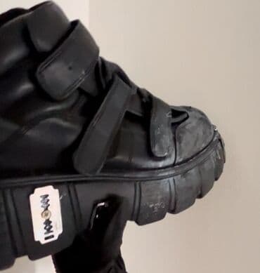 Ölçü: 41, rəng - Qara, İşlənmiş lalafo.az -da Ölçü: 41, rəng - Qara, İşlənmiş