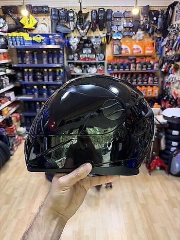 Qara rəngli motosiklet dəbilqəsi Elaqe tel 0704797363 moto kask kaska lalafo.az -da Qara rəngli motosiklet dəbilqəsi Elaqe tel 0704797363 moto kask kaska