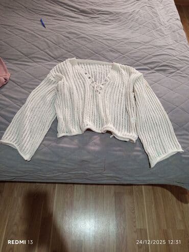 Sviter, rəng - Ağ lalafo.az -da Sviter, rəng - Ağ