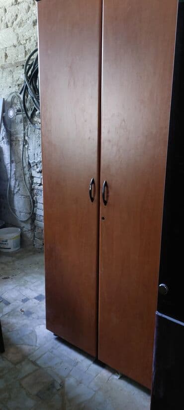 Ofis üçün dolab müdür mebeli tək oturacaqlar Şüşəli dolab sənəd lalafo.az -da Ofis üçün dolab müdür mebeli tək oturacaqlar Şüşəli dolab sənəd