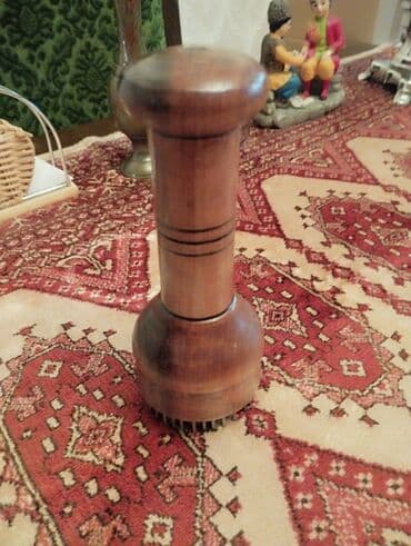 Форма для украшения пирогов, ручная работа, из ореховой древесины lalafo.az -da Форма для украшения пирогов, ручная работа, из ореховой древесины