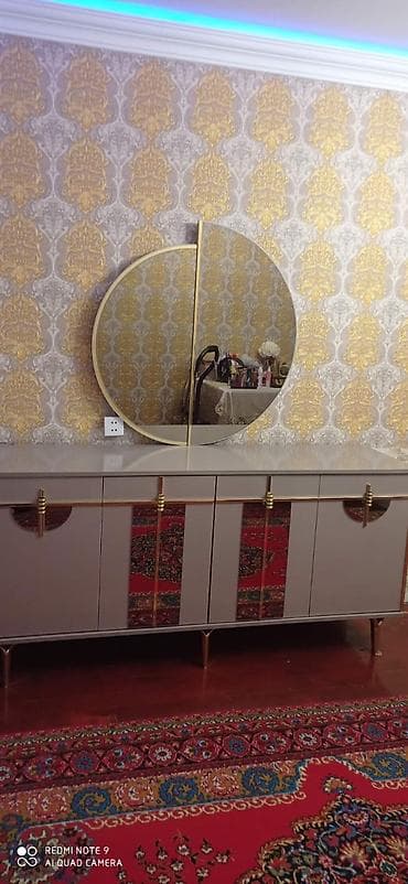 İşlənmiş, Güzgülü lalafo.az -da İşlənmiş, Güzgülü