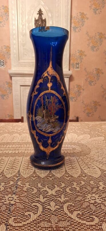 Bir vaza, Xrustal lalafo.az -da Bir vaza, Xrustal