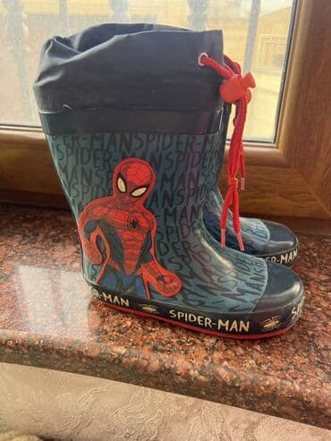 Uşaq üçün Spider‑Man temalı yağış çəkmələri - Dizayn: Qara‑mavi rəng lalafo.az -da Uşaq üçün Spider‑Man temalı yağış çəkmələri - Dizayn: Qara‑mavi rəng