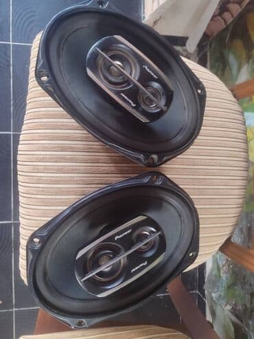 İşlənmiş 4U Kolonka, Növ - Portativ, rəng - Qara lalafo.az -da İşlənmiş 4U Kolonka, Növ - Portativ, rəng - Qara