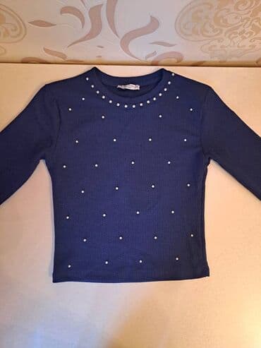 Köynək. Tezedir, 1 dəfə geyinilib. Üstündə qaşlar və mirvarileri var lalafo.az -da Köynək. Tezedir, 1 dəfə geyinilib. Üstündə qaşlar və mirvarileri var