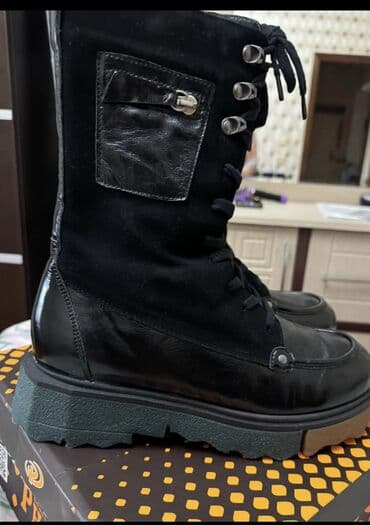 Phany Shoes qadın çəkmələri - Model: P040-9383-1 - Ölçü: 40 (etiketdə lalafo.az -da Phany Shoes qadın çəkmələri - Model: P040-9383-1 - Ölçü: 40 (etiketdə