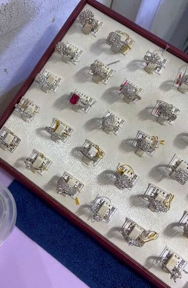 Üzük, Ağ qızıl, 585 Əyar, Brilyant lalafo.az -da Üzük, Ağ qızıl, 585 Əyar, Brilyant