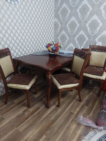 Qonaq otağı üçün, İşlənmiş, Açılmayan, Dördbucaq masa, 4 stul lalafo.az -da Qonaq otağı üçün, İşlənmiş, Açılmayan, Dördbucaq masa, 4 stul