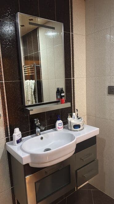 Üstü açıq kabina, Künc üçün lalafo.az -da — 2 Üstü açıq kabina, Künc üçün — 2