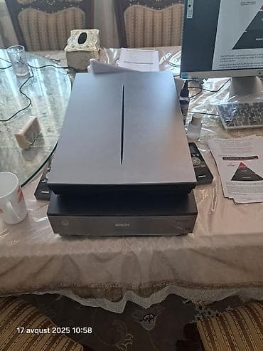 Epson Perfection V850 Pro Scanner. bilən bilir necə skaynerdi. no lalafo.az -da Epson Perfection V850 Pro Scanner. bilən bilir necə skaynerdi. no