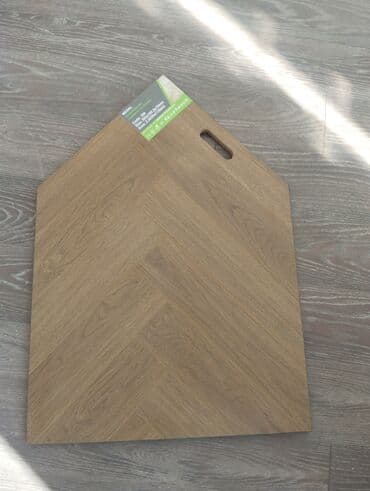 Herringbone naxışlı döşəmə örtüyü (laminat/vinil panel nümunəsi) - lalafo.az -da Herringbone naxışlı döşəmə örtüyü (laminat/vinil panel nümunəsi) -