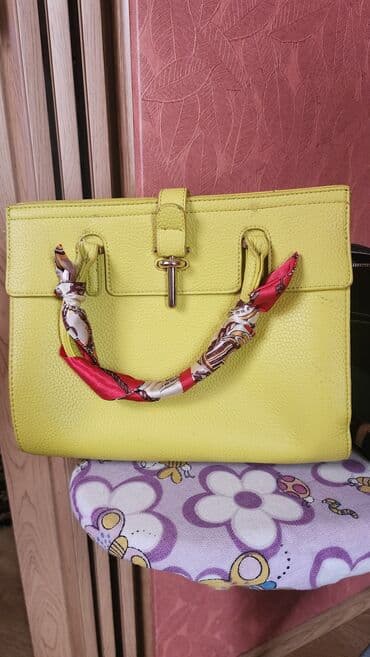 Сумка кожазаменитель почти как новая lalafo.az -da Сумка кожазаменитель почти как новая