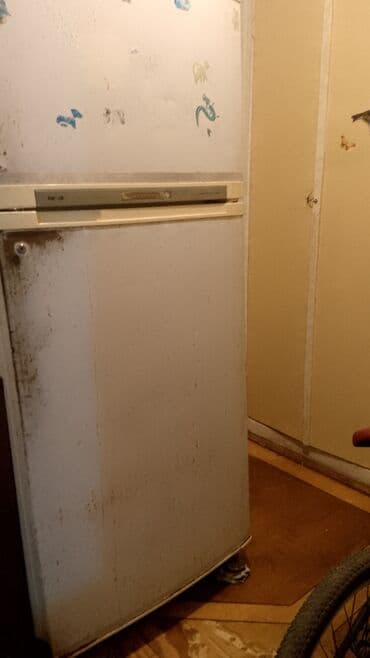 Маслобойки: Б/у 2 двери Холодильник Продажа, цвет - Белый, С колесиками at lalafo.az — 4 Маслобойки: Б/у 2 двери Холодильник Продажа, цвет - Белый, С колесиками — 4