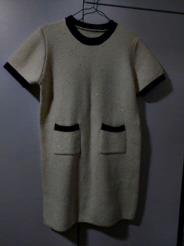 Qısa qol trikotaj don - Rəng: krem fon, qara detallar - Dizayn lalafo.az -da Qısa qol trikotaj don - Rəng: krem fon, qara detallar - Dizayn