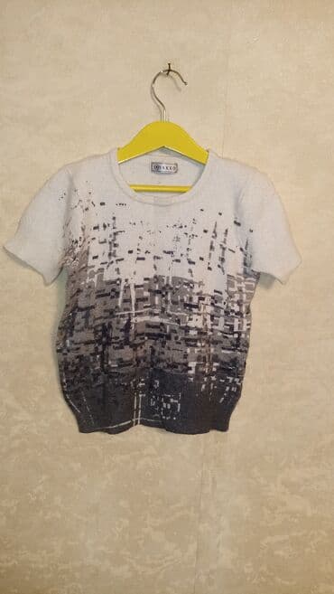 Qalın,qısaqol.Vakkodan alınıb 2-5yaş arasi.Hədiyyəli🙂 lalafo.az -da Qalın,qısaqol.Vakkodan alınıb 2-5yaş arasi.Hədiyyəli🙂