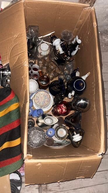 Mətbəx qab-qacaq dəsti – qarışıq böyük qutu Tərkib: - Fərqli ölçü və lalafo.az -da Mətbəx qab-qacaq dəsti – qarışıq böyük qutu Tərkib: - Fərqli ölçü və