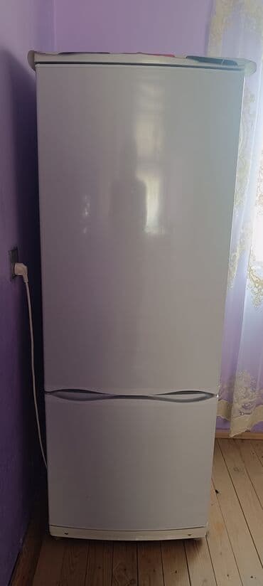 Информатика: İki qapılı məişət soyuducusu - Rəng: ağ - Dizayn: yuxarıda soyuducu at lalafo.az — 2 Информатика: İki qapılı məişət soyuducusu - Rəng: ağ - Dizayn: yuxarıda soyuducu — 2