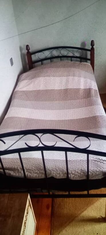 İşlənmiş, Təknəfərlik çarpayı, Bazasız, Matrassız lalafo.az -da İşlənmiş, Təknəfərlik çarpayı, Bazasız, Matrassız