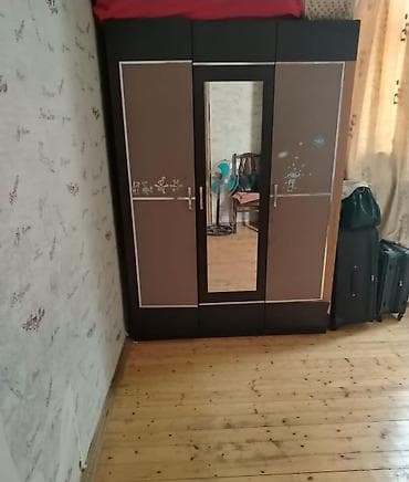 Dolab çox təcili evdən çıxmalıdır təcili 50 man satilir lalafo.az -da Dolab çox təcili evdən çıxmalıdır təcili 50 man satilir
