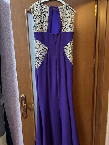 Lady life dan alinib. 1ce defe toya geyinilib 42 razmer.tecili lalafo.az -da Lady life dan alinib. 1ce defe toya geyinilib 42 razmer.tecili