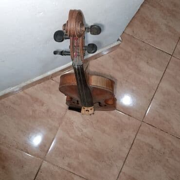 Məhsul: Skripka (korpus daxilində “Hermann Höver” etiketli) Təsvir: - lalafo.az -da Məhsul: Skripka (korpus daxilində “Hermann Höver” etiketli) Təsvir: -