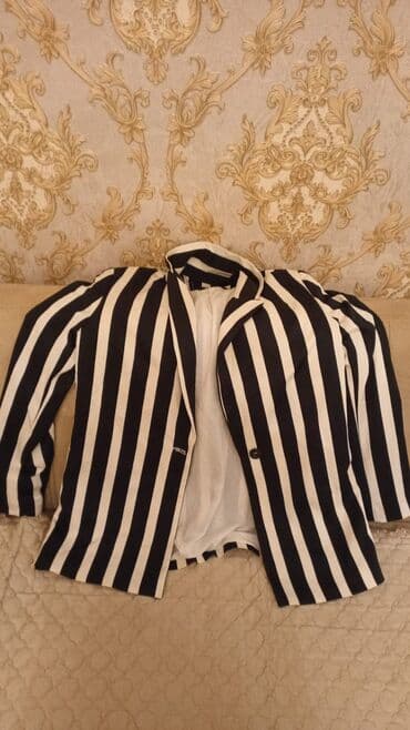 Pencək, Bershka, Yun, XL lalafo.az -da Pencək, Bershka, Yun, XL