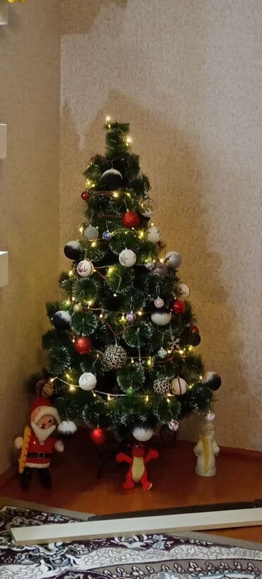 Üstündə bütün oyuncaqlari verilir lalafo.az -da Üstündə bütün oyuncaqlari verilir