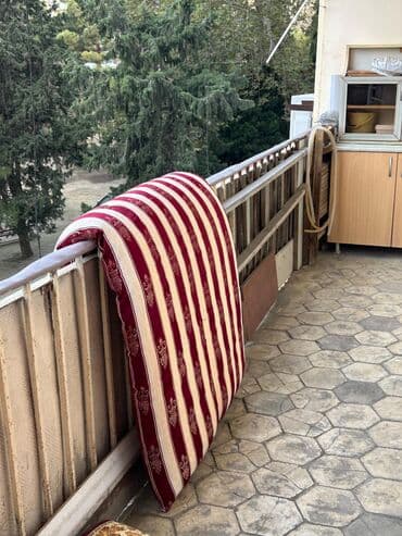 Böyüklər üçün İşlənmiş Yun Döşək, Ünvandan götürmə lalafo.az -da Böyüklər üçün İşlənmiş Yun Döşək, Ünvandan götürmə