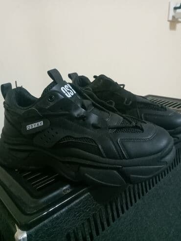 Yenidir boyuk razmer almiwam deye satiram lalafo.az -da Yenidir boyuk razmer almiwam deye satiram