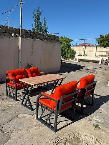 Dördbucaq masa, 4 stul, Açılmayan, Stullar ilə, Metal lalafo.az -da Dördbucaq masa, 4 stul, Açılmayan, Stullar ilə, Metal