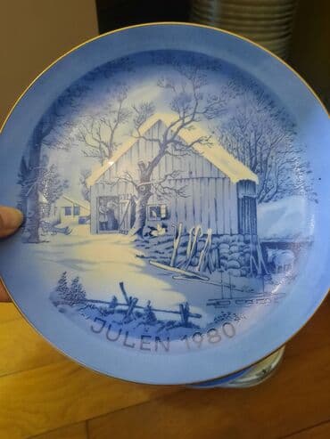 Diametr 20.5 sm. Isveçre. Швеция lalafo.az -da Diametr 20.5 sm. Isveçre. Швеция