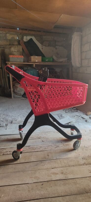 TƏCİLİ satilir: 100 AZN Yungul qutularin dawinmasi ucun isdifade lalafo.az -da TƏCİLİ satilir: 100 AZN Yungul qutularin dawinmasi ucun isdifade