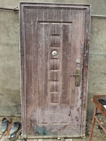 Mənzil üçün İşlənmiş Giriş qapısı 100x210 sm Zəmanətsiz, Ünvandan götürmə lalafo.az -da Mənzil üçün İşlənmiş Giriş qapısı 100x210 sm Zəmanətsiz, Ünvandan götürmə