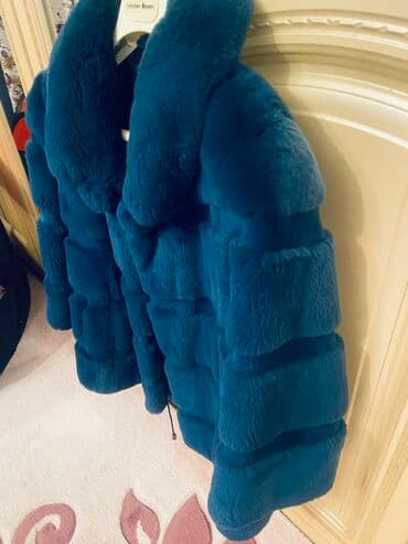 Kürk, Max Mara, M, rəng - Bənövşəyi lalafo.az -da Kürk, Max Mara, M, rəng - Bənövşəyi