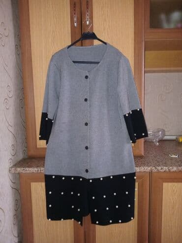 Boyuk beden kofta turk malidir 1 2 defe geyilinib reng boz 30 azn lalafo.az -da Boyuk beden kofta turk malidir 1 2 defe geyilinib reng boz 30 azn