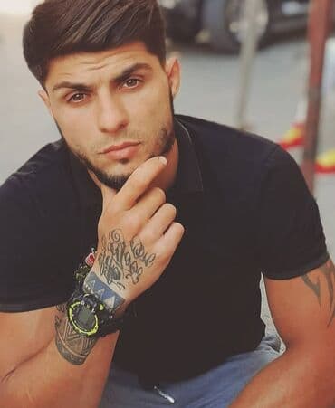 Fehle oshi axtariram yari usta ishleri bilirem lagoda derl her dam lalafo.az -da Fehle oshi axtariram yari usta ishleri bilirem lagoda derl her dam