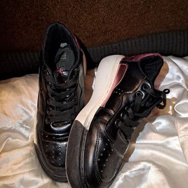 Çox az geyinilib, 54 azn-a satılır (Poppy Gallery-dan 130 azn-a lalafo.az -da Çox az geyinilib, 54 azn-a satılır (Poppy Gallery-dan 130 azn-a