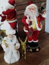 Saxta baba, Qar qız və maral fiqurlarından ibarət Yeni il dəsti. - lalafo.az -da Saxta baba, Qar qız və maral fiqurlarından ibarət Yeni il dəsti. -