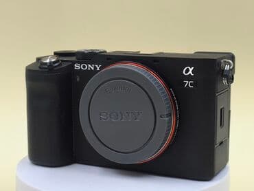 Sony α7C (Alpha 7C) – tam kadr E-mount güzgüsüz fotoaparat lalafo.az -da Sony α7C (Alpha 7C) – tam kadr E-mount güzgüsüz fotoaparat