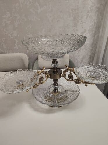 Tort və şiriniyyat qabı, rəng - Qızılı, Şüşə lalafo.az -da Tort və şiriniyyat qabı, rəng - Qızılı, Şüşə