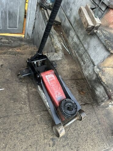 Ağır yük üçün peşəkar hidravlik floor jack (təkərli domkrat) lalafo.az -da Ağır yük üçün peşəkar hidravlik floor jack (təkərli domkrat)