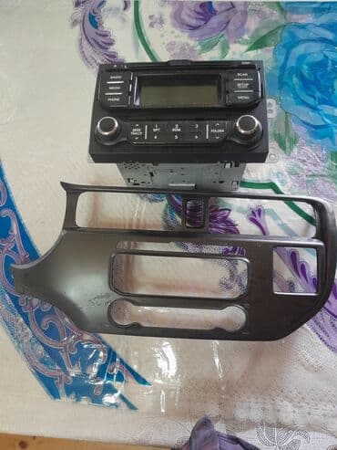 Avtomobil maqnitofonu və ön panel çərçivəsi dəsti - Maqnitofon bloklu lalafo.az -da Avtomobil maqnitofonu və ön panel çərçivəsi dəsti - Maqnitofon bloklu