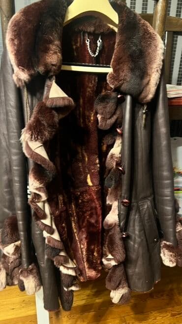 Qadın dərili-kürk palto - Material: Xarici hissə yumşaq, tünd boz lalafo.az -da Qadın dərili-kürk palto - Material: Xarici hissə yumşaq, tünd boz