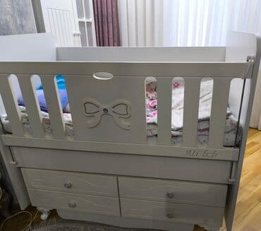 Oğlan və qız üçün, Dördbucaq, Beşik, Dəst ilə, Matras ilə, Yellənmə mexanizm ilə lalafo.az -da Oğlan və qız üçün, Dördbucaq, Beşik, Dəst ilə, Matras ilə, Yellənmə mexanizm ilə