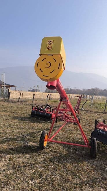 Taxıl, arpa, qarğıdalı, semicka tumu və sair dənli bitki yükləyiciləri lalafo.az -da Taxıl, arpa, qarğıdalı, semicka tumu və sair dənli bitki yükləyiciləri